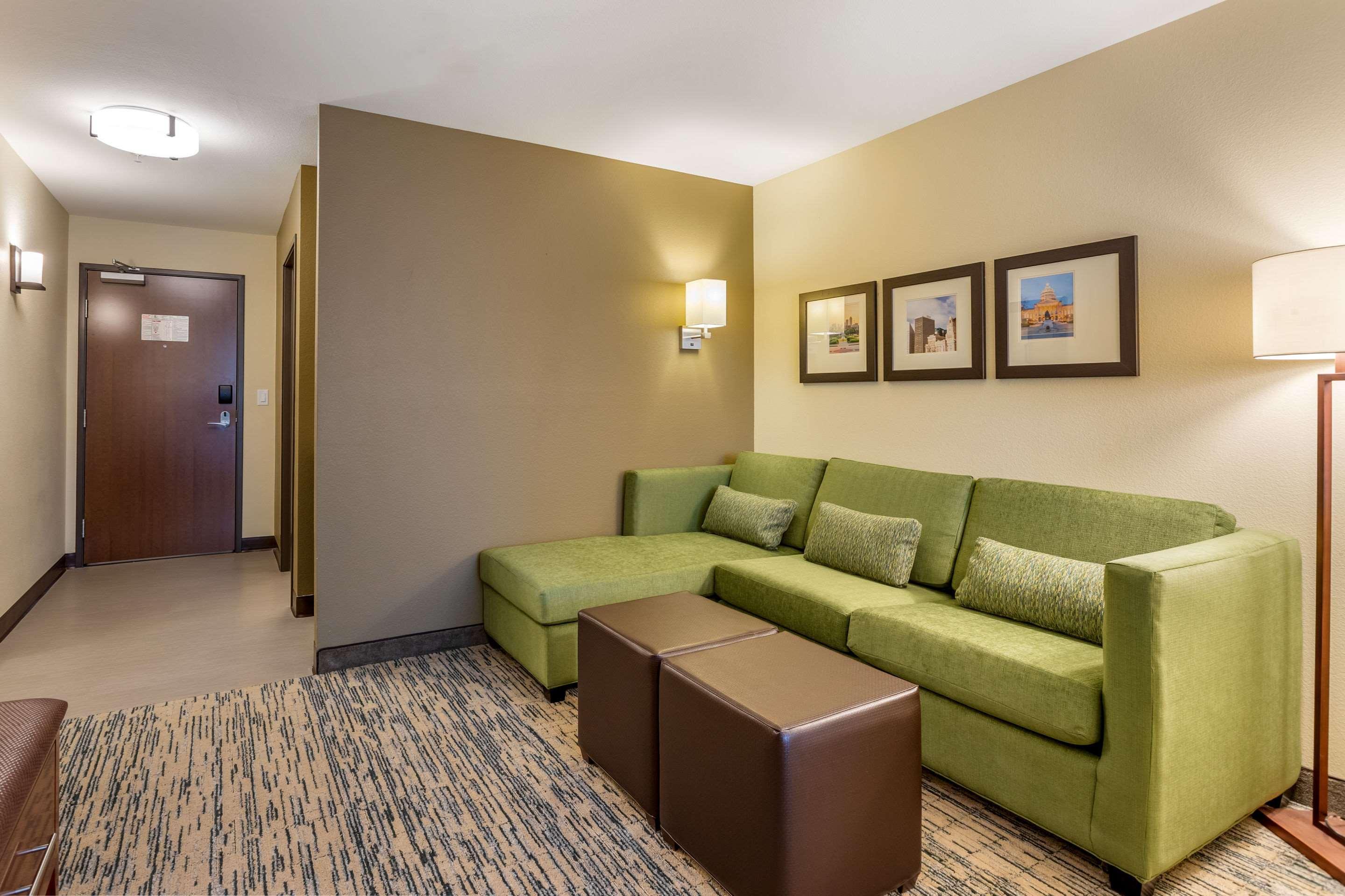 Comfort Inn & Suites West Des Moines Exteriör bild