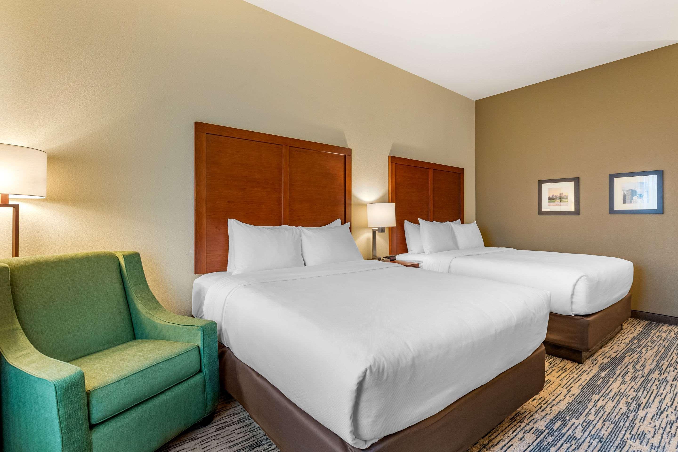 Comfort Inn & Suites West Des Moines Exteriör bild